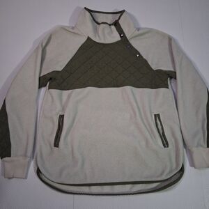Abercrombie & Fitch Cream and Olive Sweater